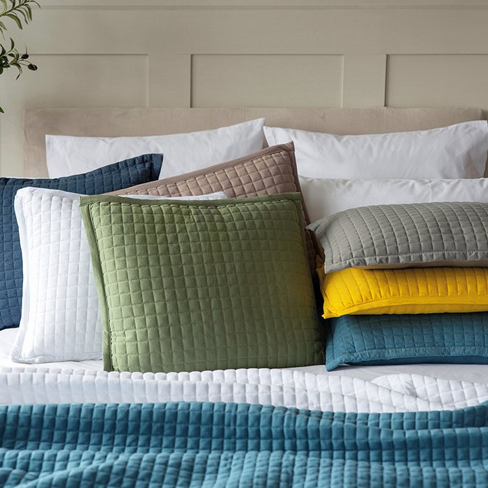 /images/pages/2867-Crompton Cushions - Copy 1.jpg